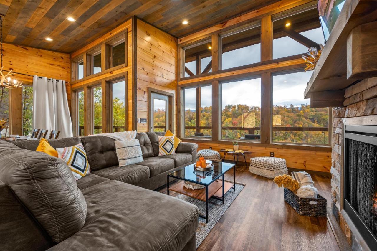 The Overlook - '21 Cabin - Gorgeous Unobstructed Views - Fire Pit Table - Gamerm - Hottub - Xbox - Lots Of Bears Gatlinburg Exteriér fotografie