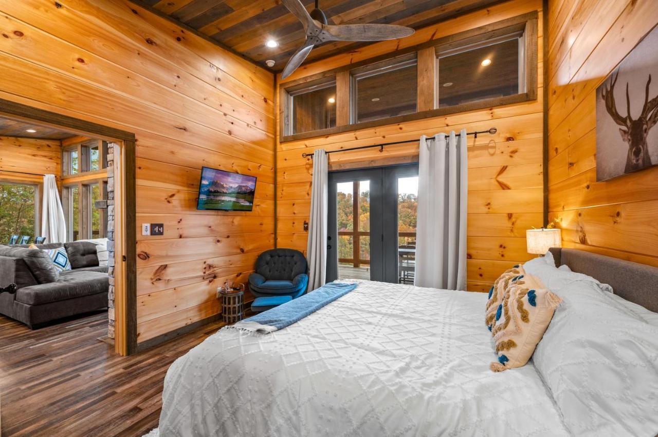 The Overlook - '21 Cabin - Gorgeous Unobstructed Views - Fire Pit Table - Gamerm - Hottub - Xbox - Lots Of Bears Gatlinburg Exteriér fotografie