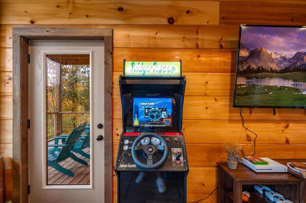 The Overlook - '21 Cabin - Gorgeous Unobstructed Views - Fire Pit Table - Gamerm - Hottub - Xbox - Lots Of Bears Gatlinburg Exteriér fotografie