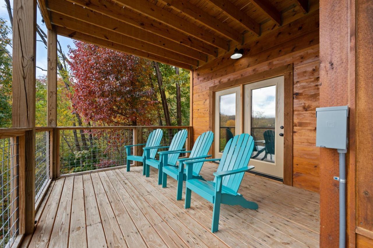 The Overlook - '21 Cabin - Gorgeous Unobstructed Views - Fire Pit Table - Gamerm - Hottub - Xbox - Lots Of Bears Gatlinburg Exteriér fotografie