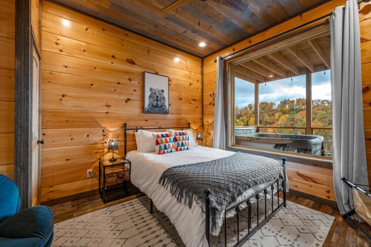 The Overlook - '21 Cabin - Gorgeous Unobstructed Views - Fire Pit Table - Gamerm - Hottub - Xbox - Lots Of Bears Gatlinburg Exteriér fotografie