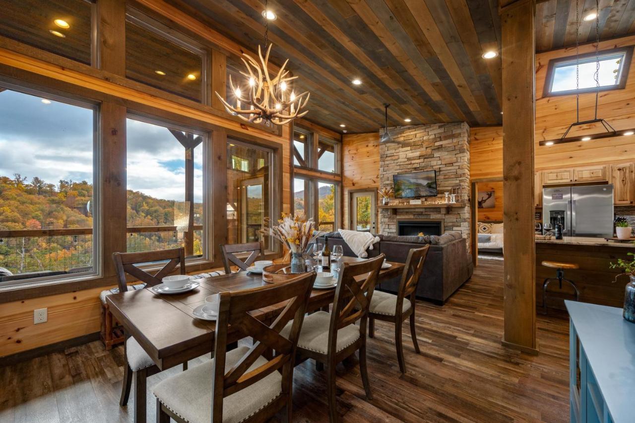 The Overlook - '21 Cabin - Gorgeous Unobstructed Views - Fire Pit Table - Gamerm - Hottub - Xbox - Lots Of Bears Gatlinburg Exteriér fotografie