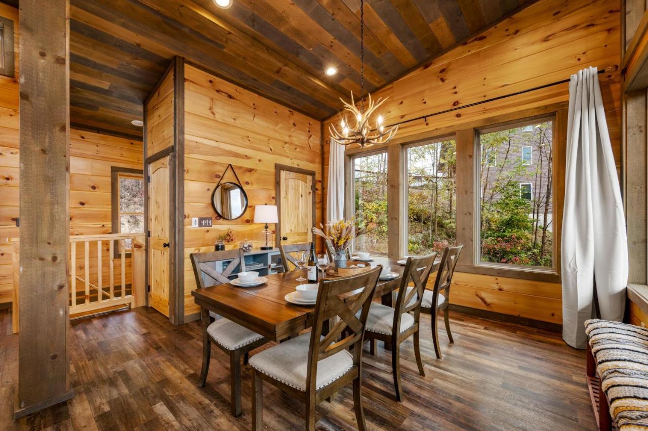 The Overlook - '21 Cabin - Gorgeous Unobstructed Views - Fire Pit Table - Gamerm - Hottub - Xbox - Lots Of Bears Gatlinburg Exteriér fotografie